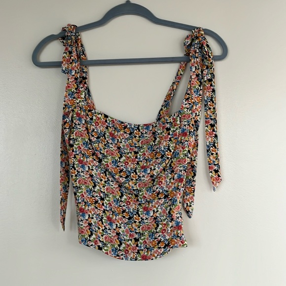 Reformation tie top - Picture 2 of 3